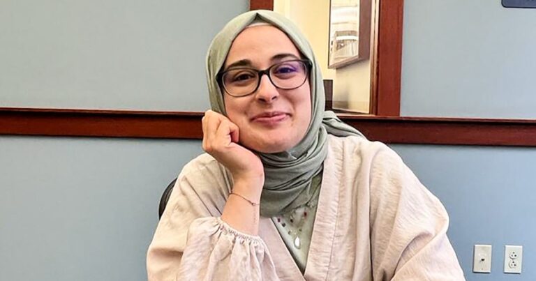 أوامر القاضي المحتجز طالب Tufts Rumeysa Öztürk ليتم نقله مرة أخرى إلى Vermont