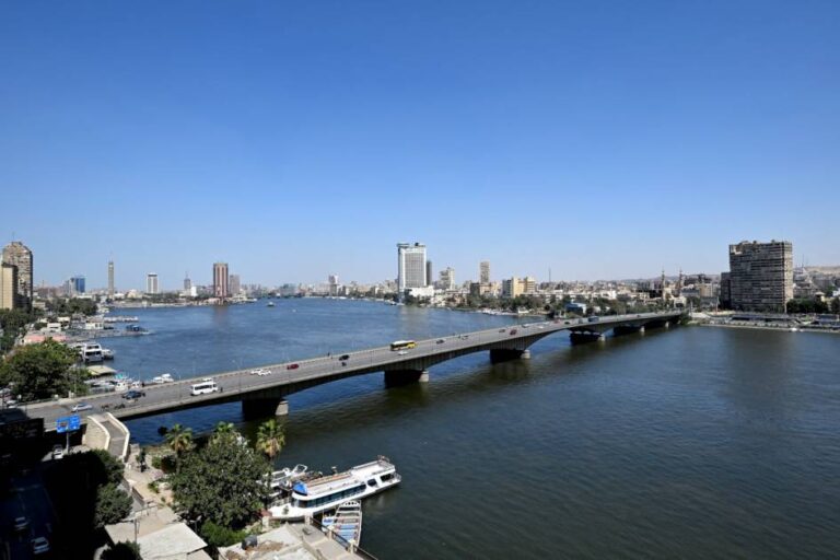 الغرامات تطهر المخالفات... صفح مصري أم تشجيع على تجاوز القانون؟