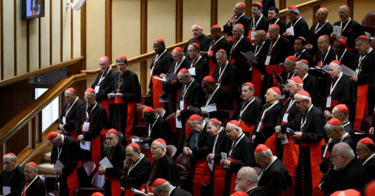 بالصور.. قادة وزعماء العالم في مراسم تشييع البابا فرنسيس