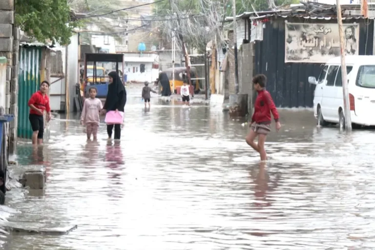 شوارع بغداد تغرق.. سنوات من الوعود "لا حساب ولا نتيجة تُذكر" » وكالة بغداد اليوم الاخبارية