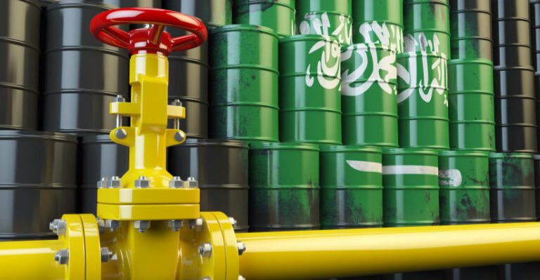 مفاجأة.. غضب سعودي من العراق وراء قرار أوبك+ وتراجع أسعار النفط