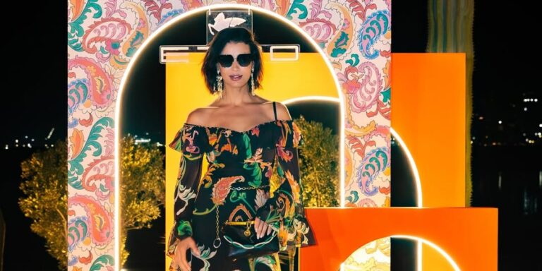 نظرة على اختيارات نجمات الموضة في سحور etro.. أناقة منعشة غنية بالألوان والنقوشات