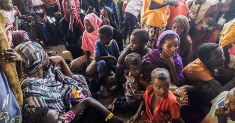 مع ارتفاع وفيات سوء التغذية بين اللاجئين.. زيادة قياسية في إصابات الكوليرا بالسودان