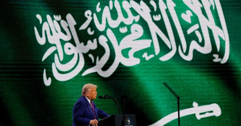 اقتصاد الشرق مع Bloomberg