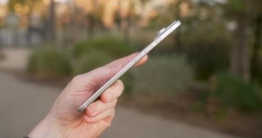 تسريب يظهر تصميم iPhone 17 Air .. أنحف آيفون فى تاريخ أبل (صور) تسريب يظهر تصميم iPhone 17 Air .. أنحف آيفون فى تاريخ أبل (صور)