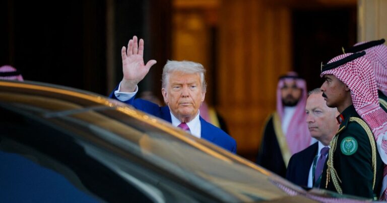 ترمب يغادر الشرق الأوسط: نفكر في غزة.. وسنتولى الاعتناء بالأمر