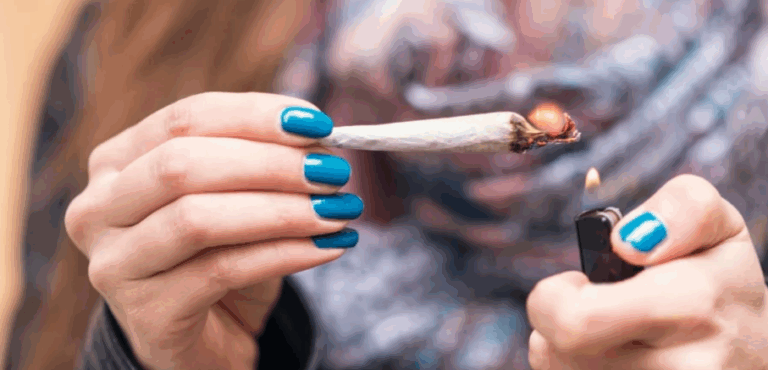 للنساء حصّة.. مؤشر تعاطي المخدرات يتنامى في كربلاء وعين المدمن صوب المصحّة » وكالة بغداد اليوم الاخبارية