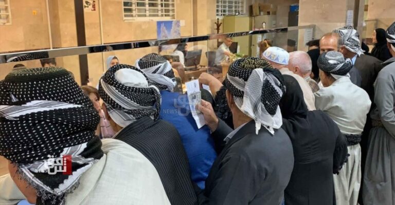 متقاعدو كردستان خارج منحة الـ 100 ألف... مناشدة للسوداني لإنهاء "التمييز" » وكالة بغداد اليوم الاخبارية