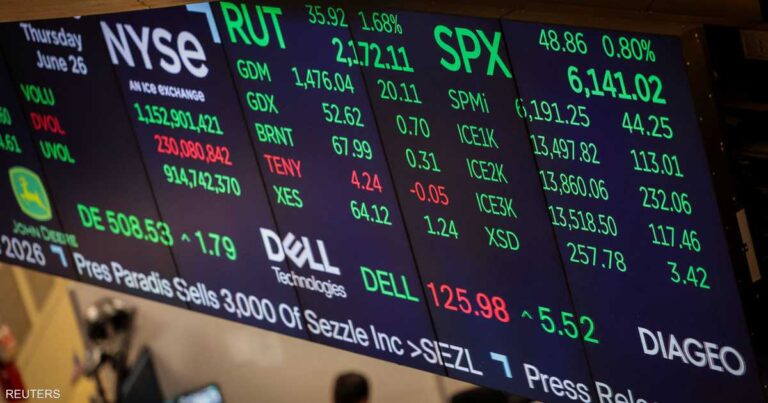 الأسهم العالمية تنتعش مع اقتراب وول ستريت من القمة تويوتا