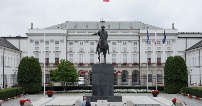 الانتخابات الرئاسية في بولندا.. كل ما تريد معرفته قبل حسمها اليوم اقتصاد الشرق مع Bloomberg