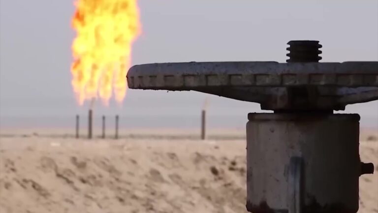 التوترات الإقليمية تؤثر سلبا على الاقتصاد العراقي قناة الرشيد الفضائية