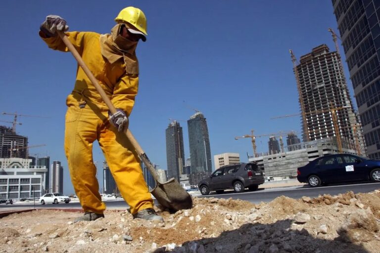 السعودية تحظر العمل تحت أشعة الشمس – قناة الرشيد الفضائية قناة الرشيد الفضائية