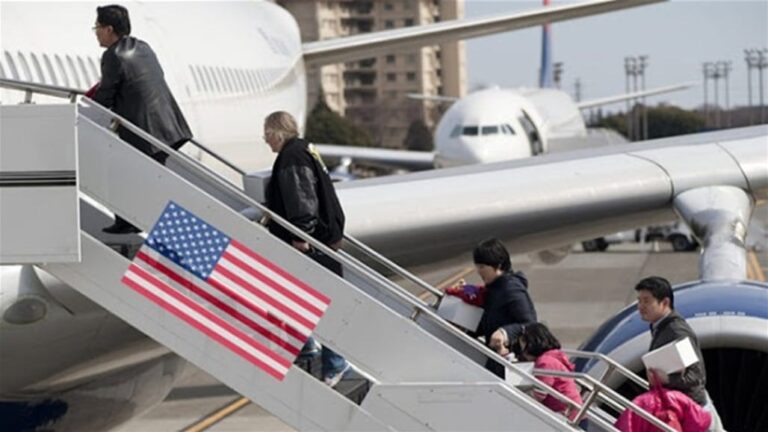 بدءا من اليوم.. مواطنو 12 دولة ممنوعون من السفر الى امريكا بدءا من اليوم.. مواطنو 12 دولة ممنوعون من السفر الى امريكا