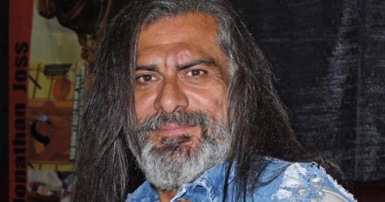 جوناثان جوس ، ممثل صوت "ملك هيل" ، قتل في إطلاق النار في سان أنطونيو