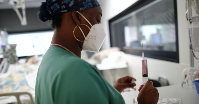 الذكاء الاصطناعي يبتكر مزيجاً من أدوية رخيصة قد تقضي على الخلايا السرطانية