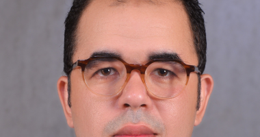 الدبلوماسية المصرية وصعود القوة الاستراتيجية الجديدة مصر في العيد.. تمسح دمعة أم وتُقبل جبين شهيد