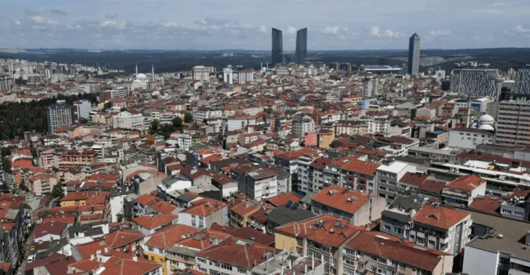 العراقيون رابعا بشراء العقارات في تركيا خلال شهر