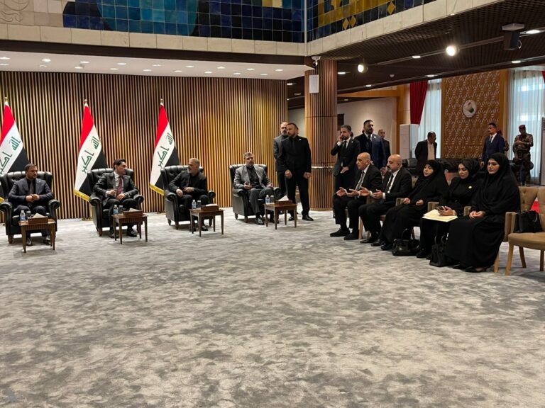 بالصور.. مجلس النواب يقيم مجلس عزاء على ارواح فاجعة الكوت