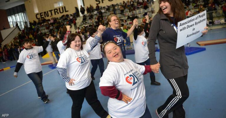 بين الحلم والقيود.. هل يمكن لأصحاب متلازمة داون تكوين أسرة؟ بين الحلم والقيود.. هل يمكن لأصحاب متلازمة داون تكوين أسرة؟