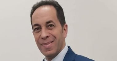 جيلٌ بلا قدوة… لأن القدوة صارت “محتوى” جيلٌ بلا قدوة... لأن القدوة صارت "محتوى"