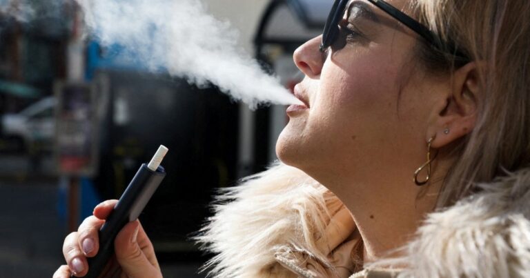 دراسة: السجائر الإلكترونية ذات الاستخدام الواحد أكثر خطورة دراسة: مستخدمو السجائر الإلكترونية أكثر قابلية للإقلاع عن التدخين