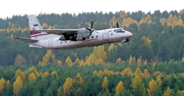 "ويز إير" تعلق رحلاتها من أبوظبي لضبط التكاليف