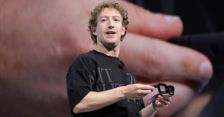 زوكربيرج: ميتا ستستثمر مئات المليارات في الذكاء الاصطناعي مارك زوكربيرج يزيح جيف بيزوس ليصبح ثاني أغنى رجل في العالم