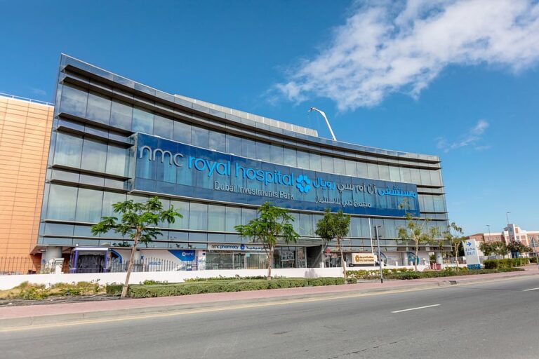 عندما لا تلتئم الالتهاب الرئوي: تشخيص خفي وحياة استدار في مستشفى NMC الملكي ، تراجع