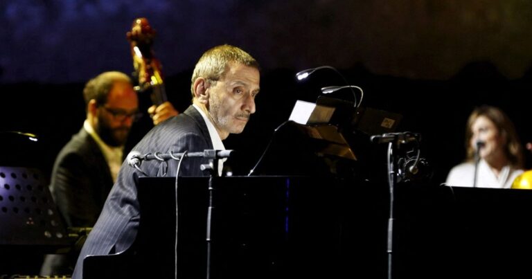 وفاة الفنان اللبناني زياد الرحباني عن 69 عاماً