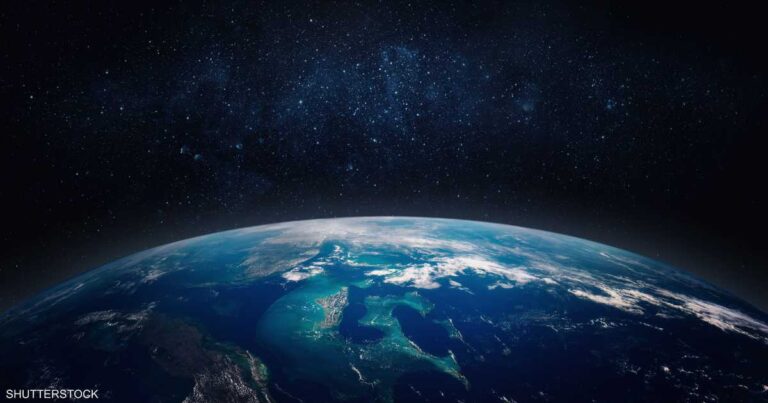 نظرية جديدة تنسف كل ما نعرفه عن تشكل أول قارة في الأرض نظرية جديدة تنسف كل ما نعرفه عن تشكل أول قارة في الأرض