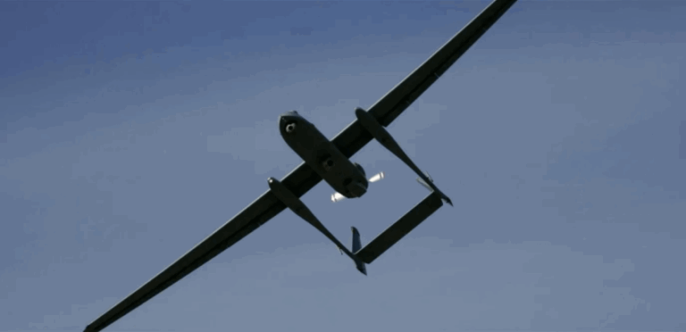 “هجمات المسيّرات” بلا خاتمة.. الحكومة “تعرف” المنفذين ولا تعلنهم والفصائل ترفض الاتهامات » وكالة بغداد اليوم الاخبارية "هجمات المسيّرات" بلا خاتمة.. الحكومة "تعرف" المنفذين ولا تعلنهم والفصائل ترفض الاتهامات » وكالة بغداد اليوم الاخبارية