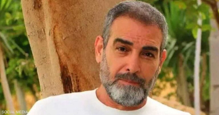 أحمد عبد العزيز يرد على "لقطة التجاهل": لم أنتبه للشاب