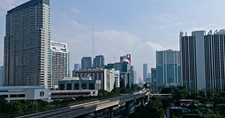 فرنسا بصدد استثمار 113 مليار دولار في الذكاء الاصطناعي