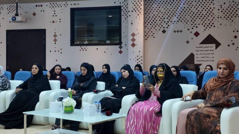 «الشارقة للتراث»: الإماراتية شريكة في حفظ الهوية وصناعة المستقبل