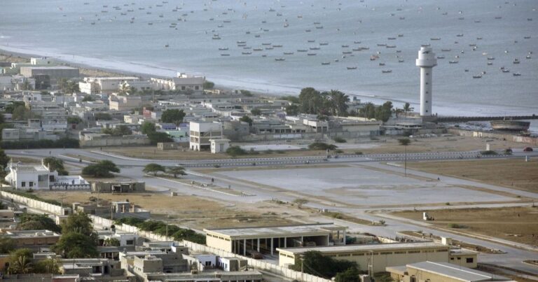 الصين تريد ضم أفغانستان إلى مبادرة “الحزام والطريق” اقتصاد الشرق مع Bloomberg