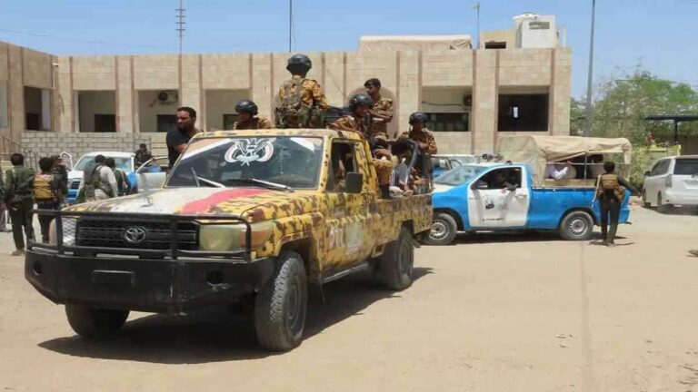 اليمن.. عراك بين طفلين ينتهي بمقتل أحدهما زلزال بقوة 6.8 يضرب جزر تانيمبار الإندونيسية