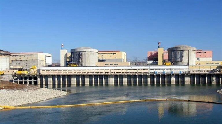 اندلاع حريق بمحطة نووية في رومانيا