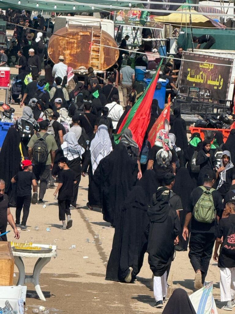 بالصور.. بدء توافد الزائرين من المحافظات الجنوبية إلى كربلاء المقدسة مروراً بالديوانية » وكالة الانباء العراقية (واع) بالصور.. بدء توافد الزائرين من المحافظات الجنوبية إلى كربلاء المقدسة مروراً بالديوانية