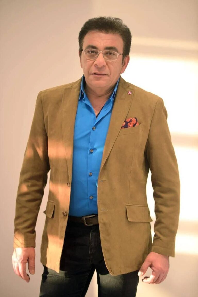 رحيل الإعلامي عاطف كامل بعد أيام من صدور حكم بحبسه! رحيل الإعلامي عاطف كامل بعد أيام من صدور حكم بحبسه!