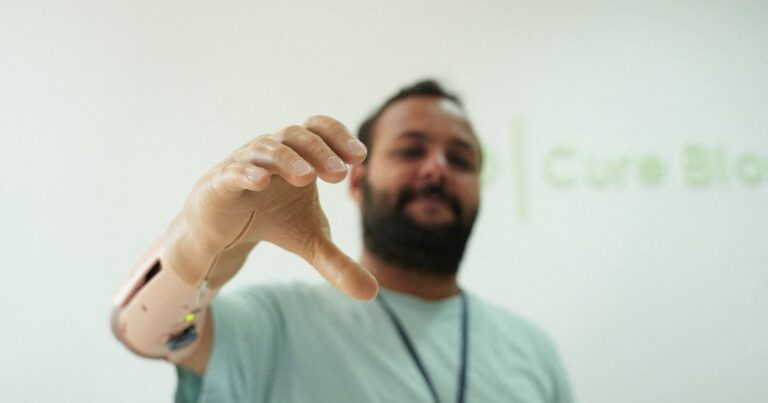 دراسة: تحليل الصوت بالذكاء الاصطناعي يكشف عن الإصابة بسرطان الحنجرة