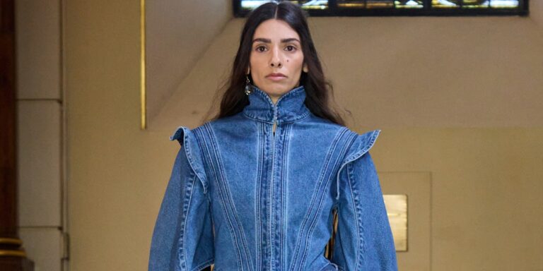 ضاعفي أناقتك اليومية بموضة بناطيل الدنيم