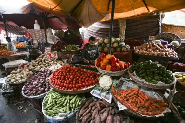لماذا تراجع التضخم في مصر للشهر الثاني على التوالي؟ : CNN الاقتصادية معدل التضخم في مصر يستمر بالتراجع