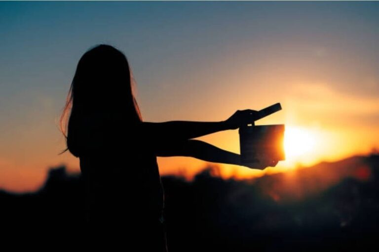 مقتل فنانة سورية خنقاً في هجوم على منزلها بدمشق!