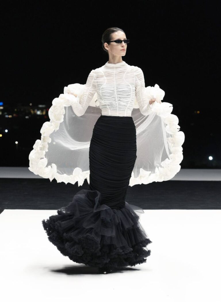 أسبوع الأزياء في الرياض 2025: رسم ملامح مستقبل الأزياء السعودية على الساحة العالمية