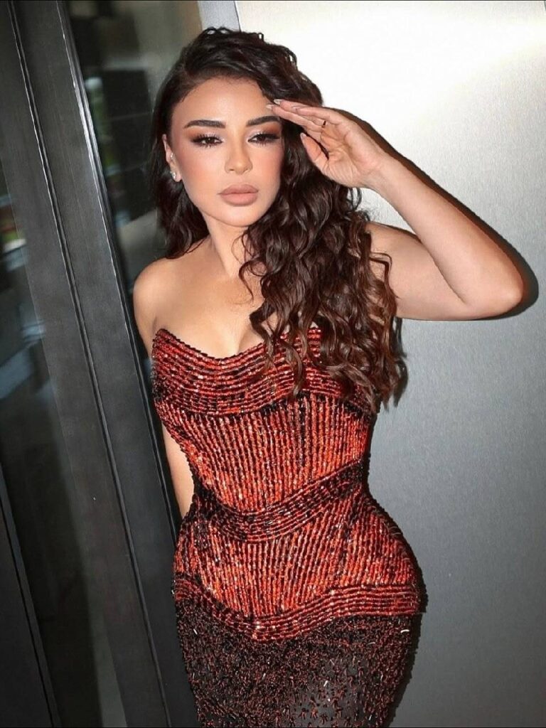 إطلالات النجوم
                        أجمل إطلالات النجمات في حفل “الموريكس دور” 2025
                        
                            22 أيلول 2025 إطلالات النجوم
                        أجمل إطلالات النجمات في حفل "الموريكس دور" 2025
                        
                            22 أيلول 2025