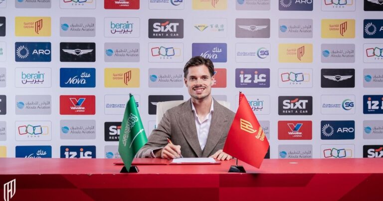 القادسية السعودي يضم الألماني فايغل حتى 2027 الهلال يضم المدافع التركي أكتشيشيك وفنربخشة يكشف قيمة الصفقة