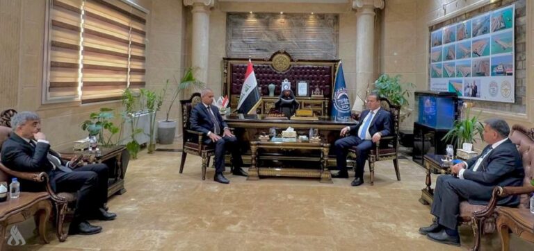 النفط تعلن تحقيق تقدم كبير بتطوير الأرصفة النفطية والغازية في الموانئ الجنوبية النفط تعلن تحقيق تقدم كبير بتطوير الأرصفة النفطية والغازية في الموانئ الجنوبية