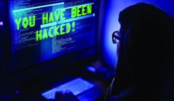 انتبهوا.. أنتم في خطر! هجمات سيبرانية تضرب العراق والأمن الوطني يحذر من احتيال واتساب » وكالة بغداد اليوم الاخبارية انتبهوا.. أنتم في خطر! هجمات سيبرانية تضرب العراق والأمن الوطني يحذر من احتيال واتساب » وكالة بغداد اليوم الاخبارية