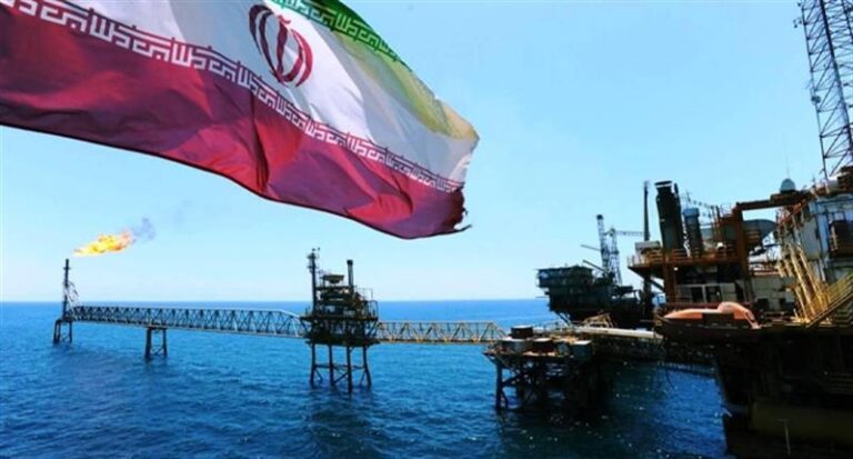 بغداد أمام “اختبار النار”.. مخاطر تهريب النفط الإيراني تهدد سمعة العراق واقتصاده » وكالة بغداد اليوم الاخبارية بغداد أمام "اختبار النار".. مخاطر تهريب النفط الإيراني تهدد سمعة العراق واقتصاده » وكالة بغداد اليوم الاخبارية