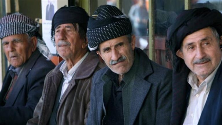 تعرف على الأسباب الحقيقية للصراع المالي بين أربيل والمركز وأثره على “المواطن الضحية” تعرف على الأسباب الحقيقية للصراع المالي بين أربيل والمركز وأثره على "المواطن الضحية"